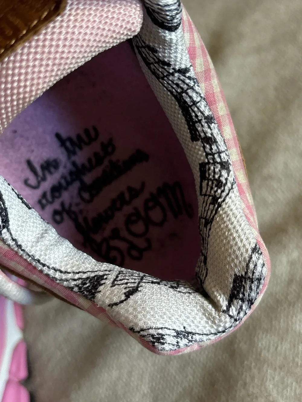 Nike Zoom Vomero 2010 Doernbecher Claire Logue 437535-200 8.5